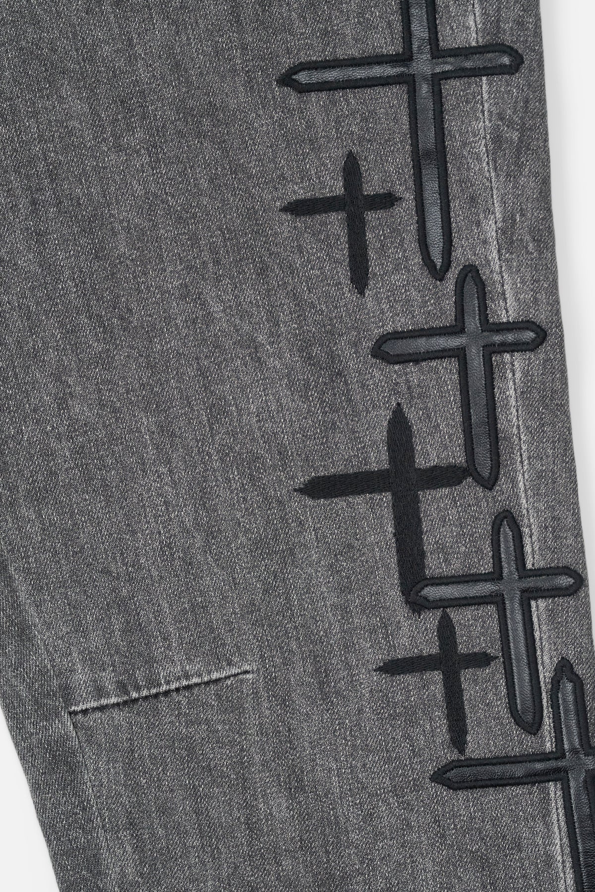 BRYANT SKINNY JEAN | CLOUDED MIST CROSS PATCH - Image 3