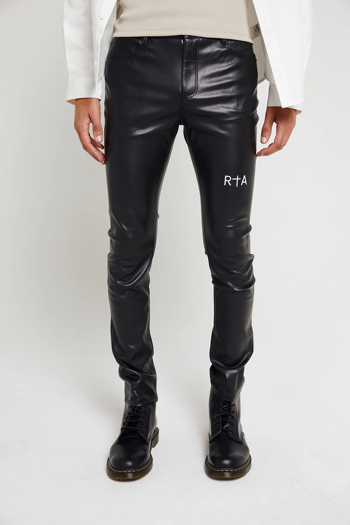 BRYANT LEATHER PANT | LATIN TRIPLE CROSS II - Image 7