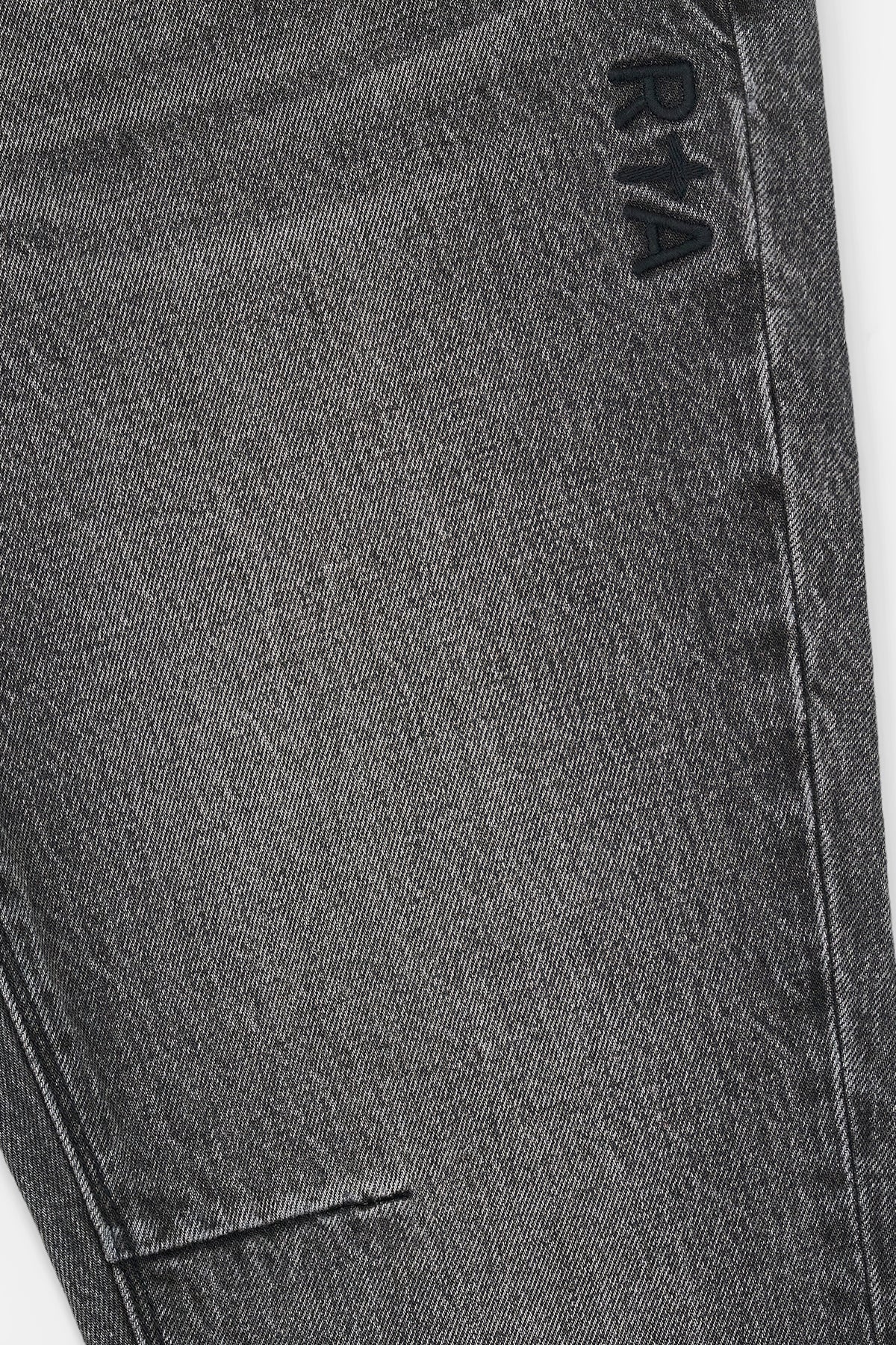 BRYANT SKINNY JEAN | MIDNIGHT ASH - Image 3