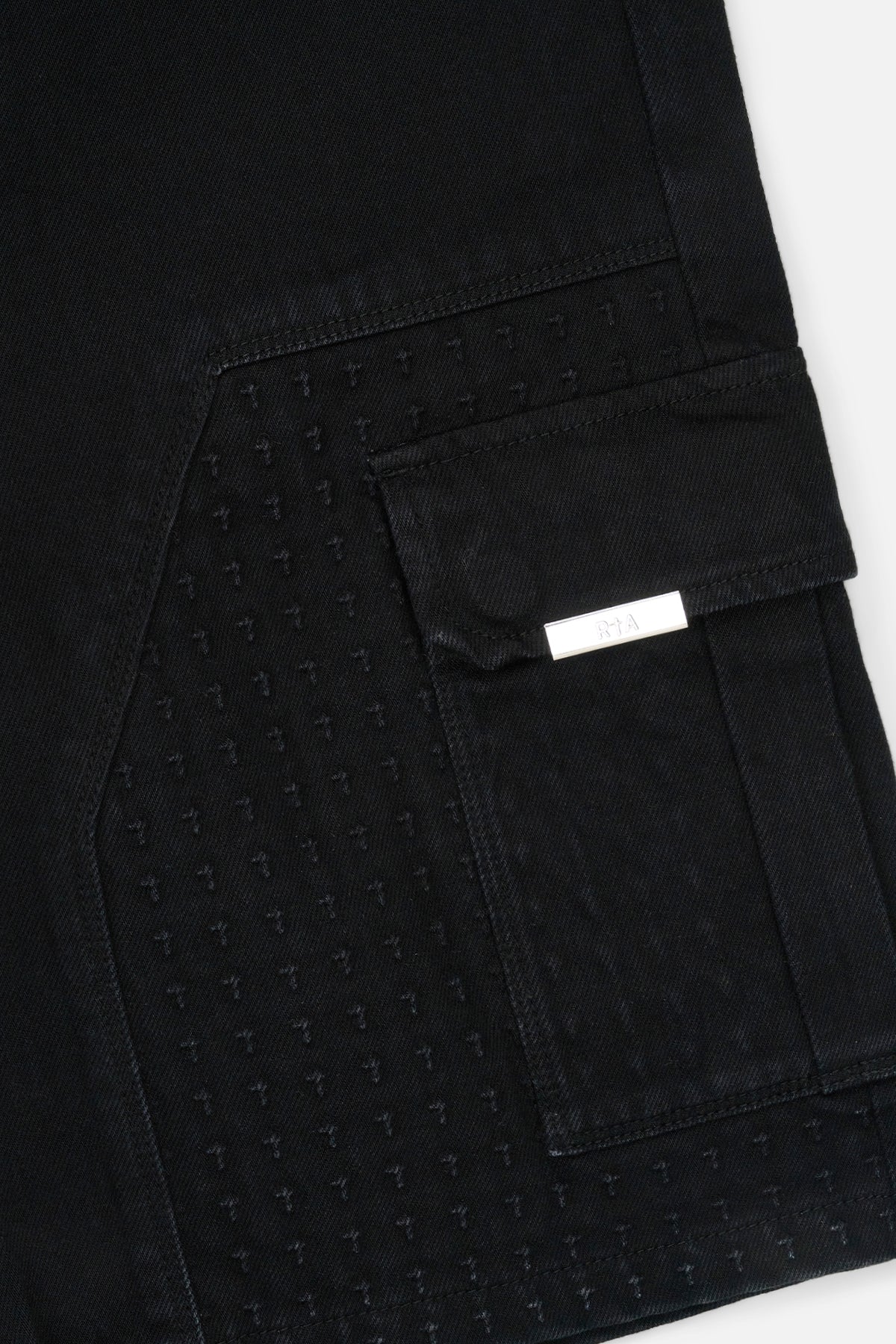 JOSEPH SHORT | BLACK 3D CROSS - Image 5