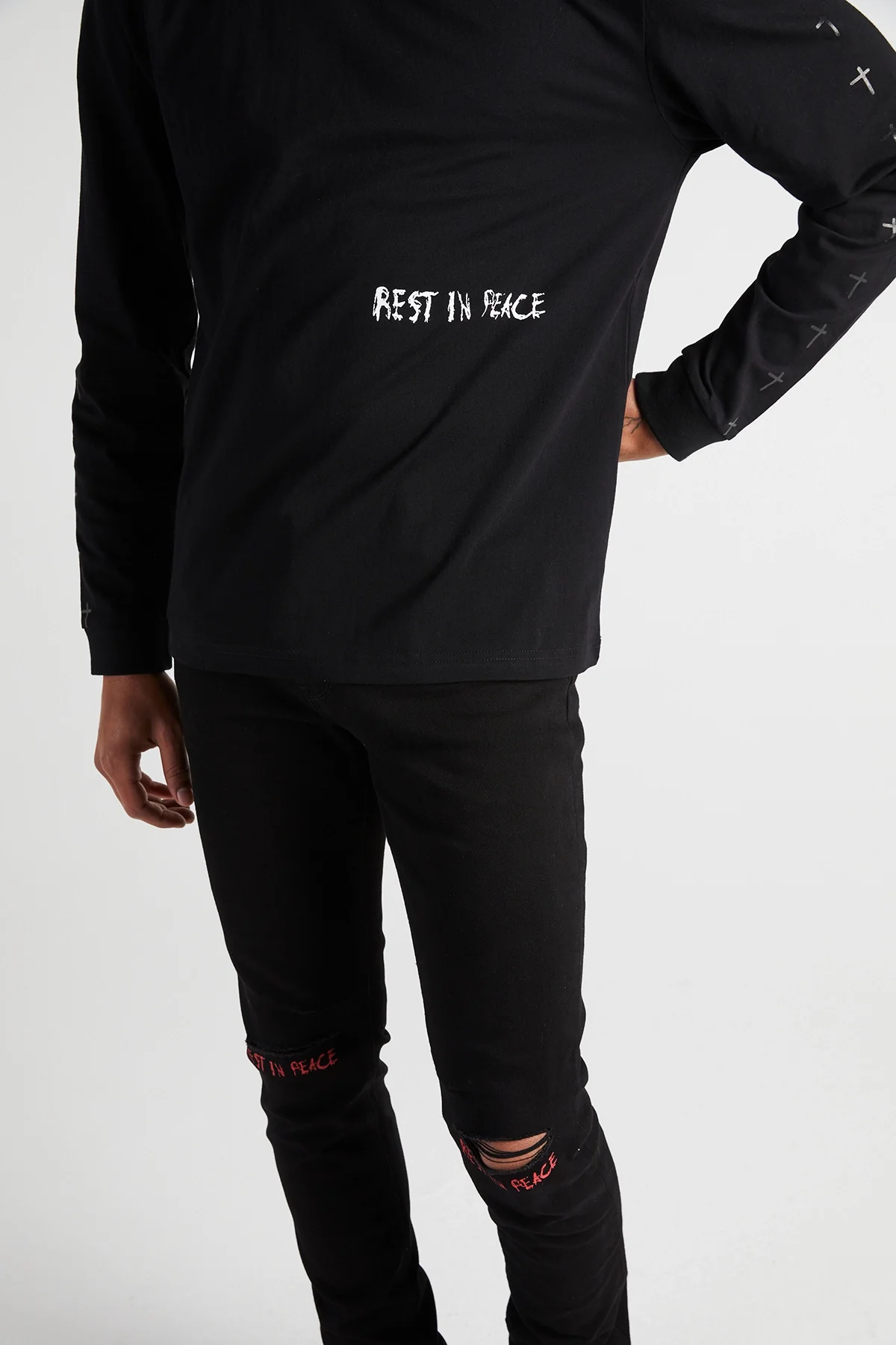 LAWRENCE LONG SLEEVE TEE | BLACK CROSS - Image 6