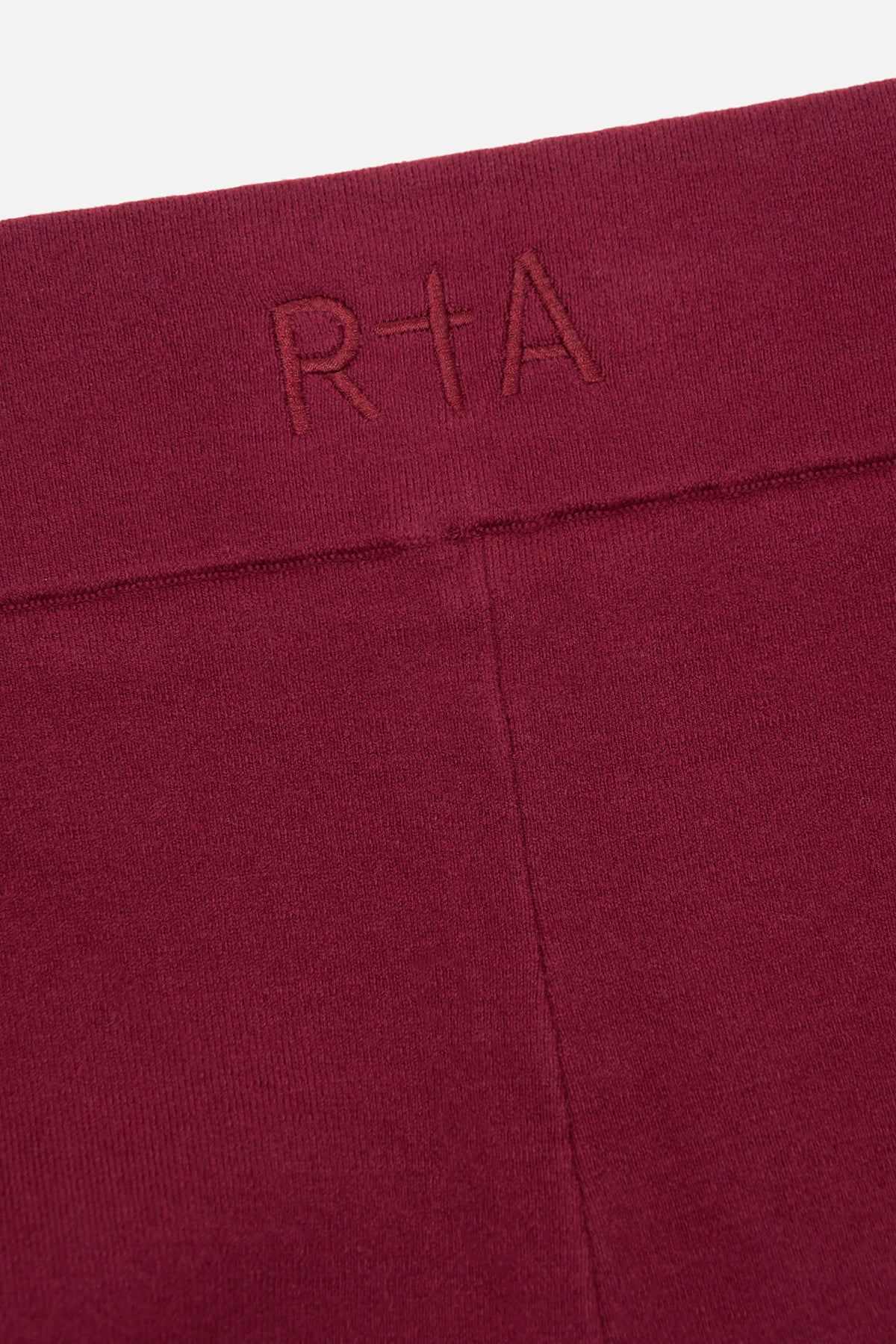 LUMI SHORT | BORDEAUX - Image 3