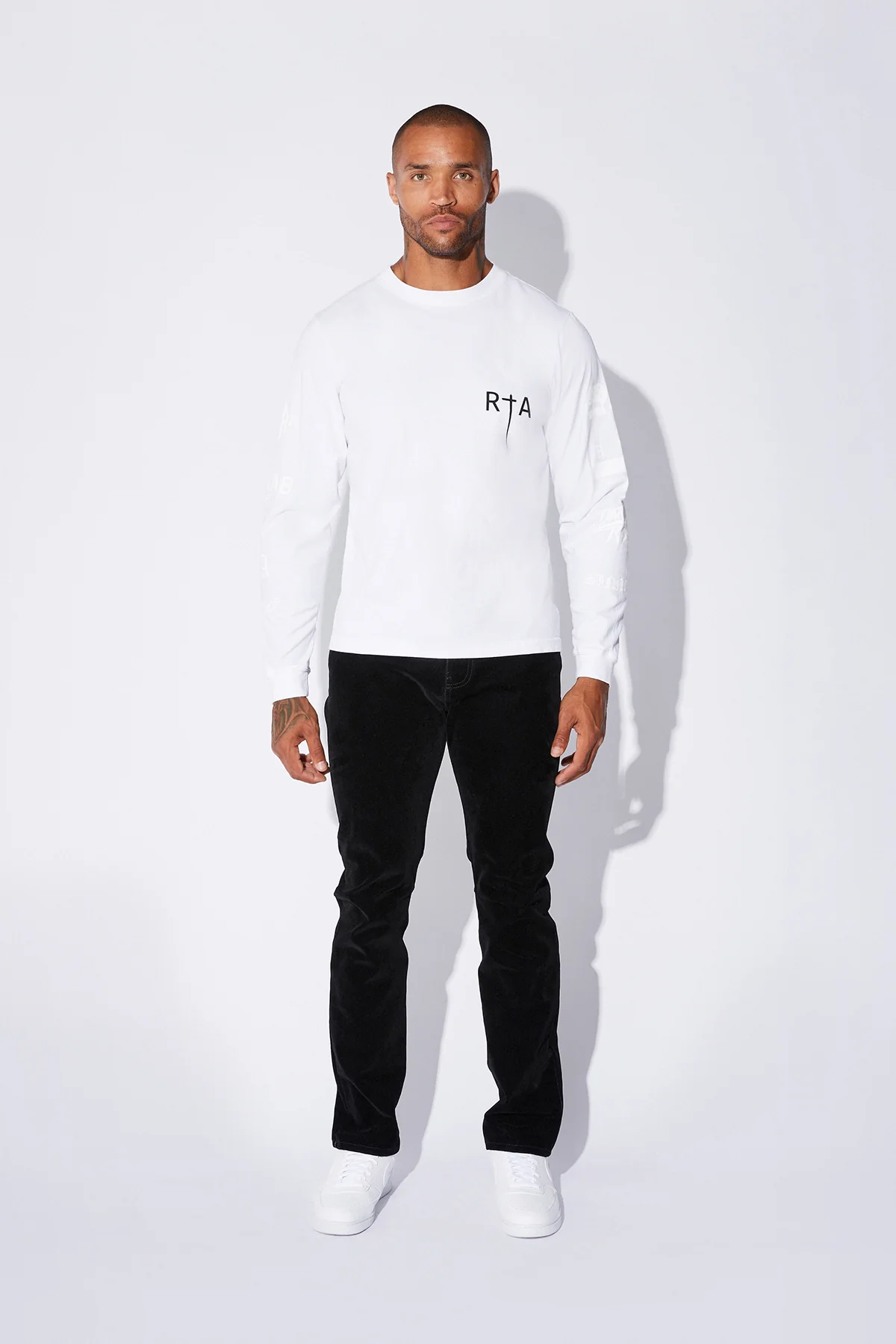 LONG SLEEVE TEE | WHITE GREATEST HITS - Image 5