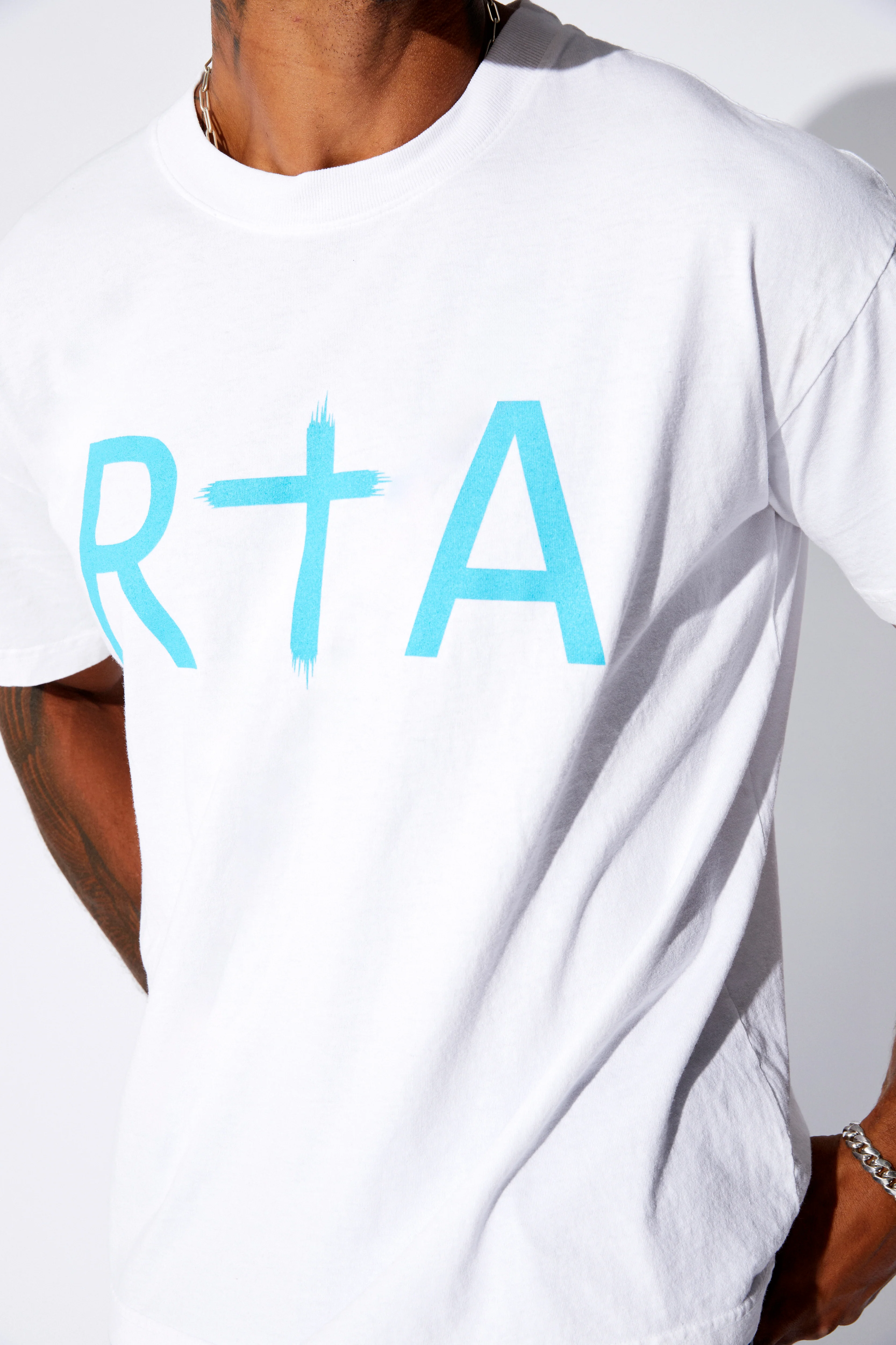 LIAM SHORT SLEEVE TEE | BLUE FRONT LOGO - Image 6
